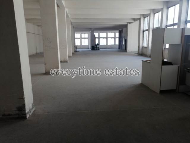 (For Sale) Commercial Commercial Property || Athens West/Peristeri - 7.746 Sq.m, 3.500.000€ 