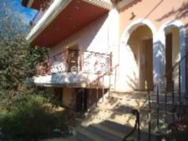 (For Sale) Residential Building ||  West Attica/Ano Liosia - 382 Sq.m, 6 Bedrooms, 245.000€ 