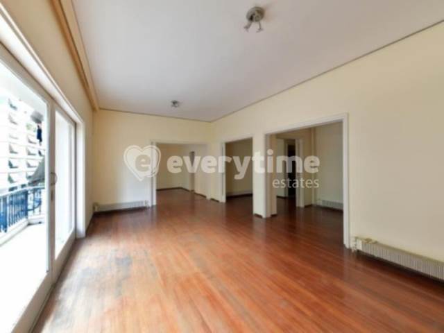 (For Sale) Residential Floor Apartment || Athens Center/Athens - 160 Sq.m, 2 Bedrooms, 138.000€ 